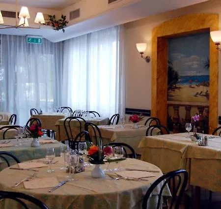 מלון Rivamare 3*