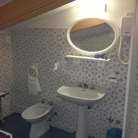 Szálloda Rivamare 3*