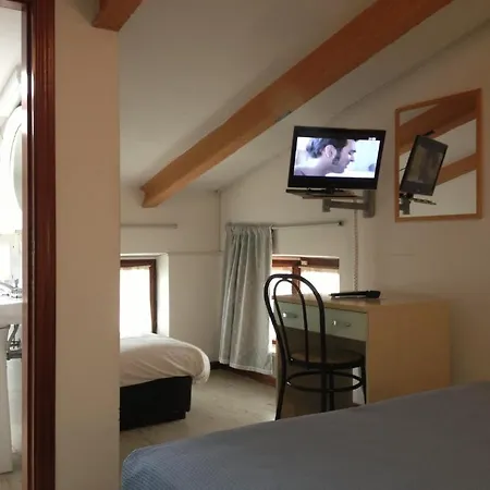 Rivamare Hotel